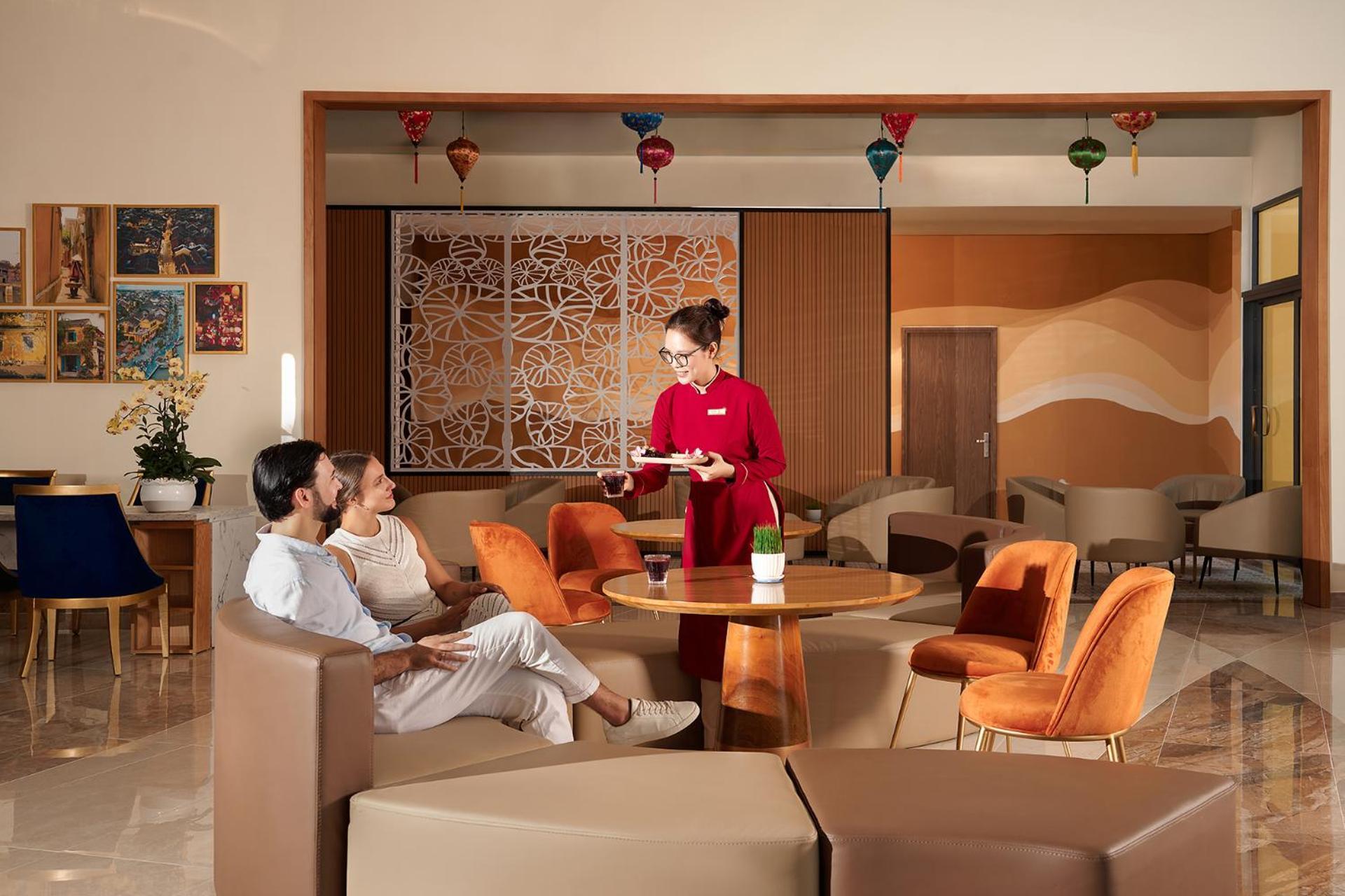 Wyndham Hoi An Royal Beachfront Resort & Villas מראה חיצוני תמונה