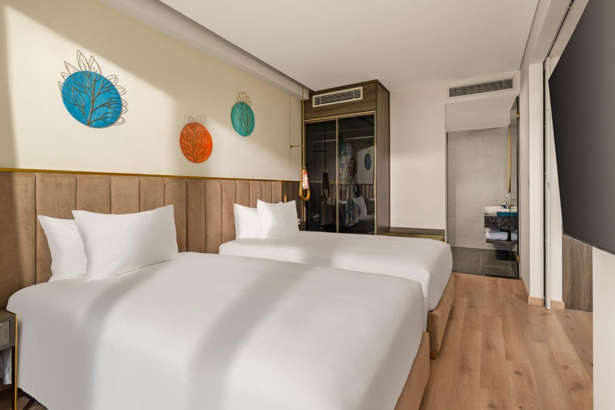 Wyndham Hoi An Royal Beachfront Resort & Villas מראה חיצוני תמונה