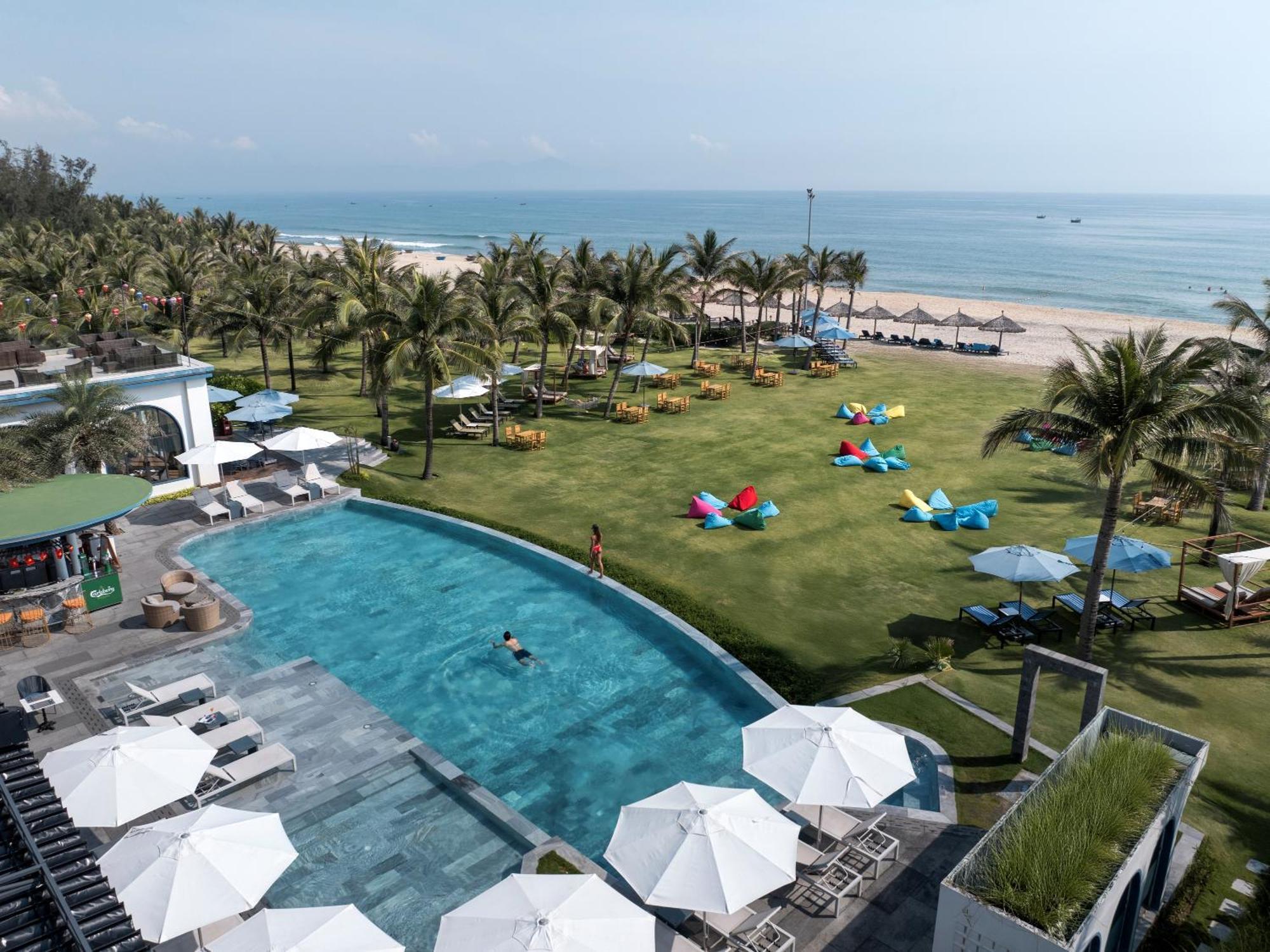 Wyndham Hoi An Royal Beachfront Resort & Villas מראה חיצוני תמונה