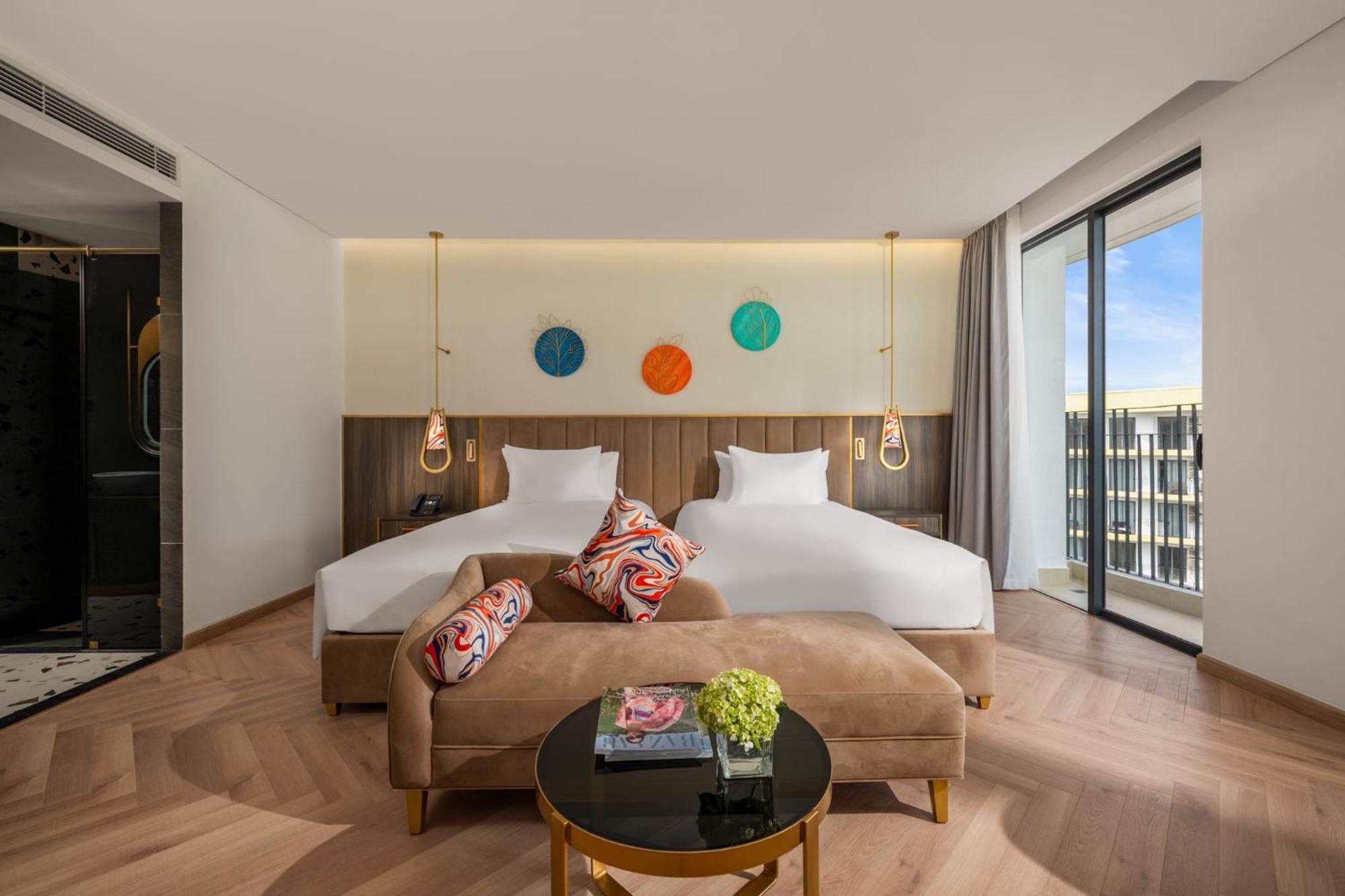 Wyndham Hoi An Royal Beachfront Resort & Villas מראה חיצוני תמונה